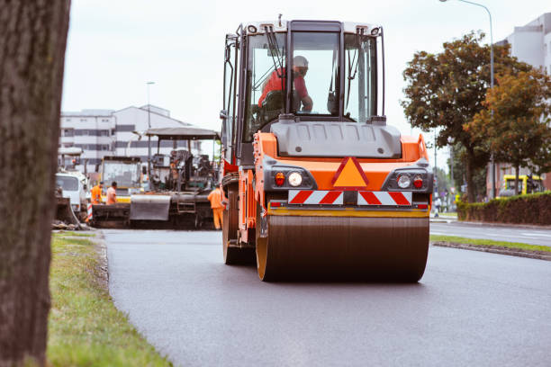 Best Driveway Paving Contractor  in Elmira Heights, NY