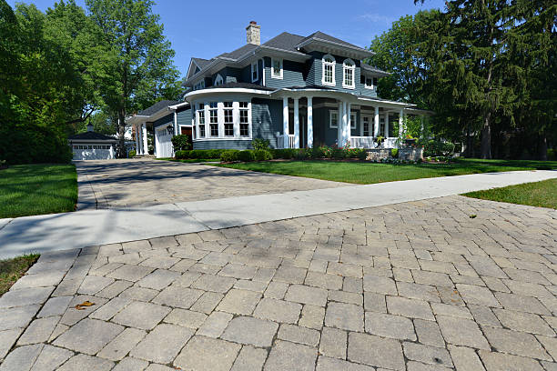 Best Decorative Driveway Pavers  in Elmira Heights, NY